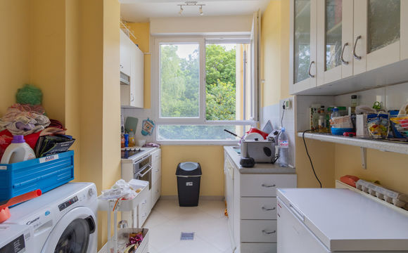 Immeuble à appartements à vendre a Schaerbeek