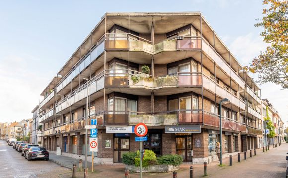 Individuele handelszaak te koop in Sint-Pieters-Woluwe